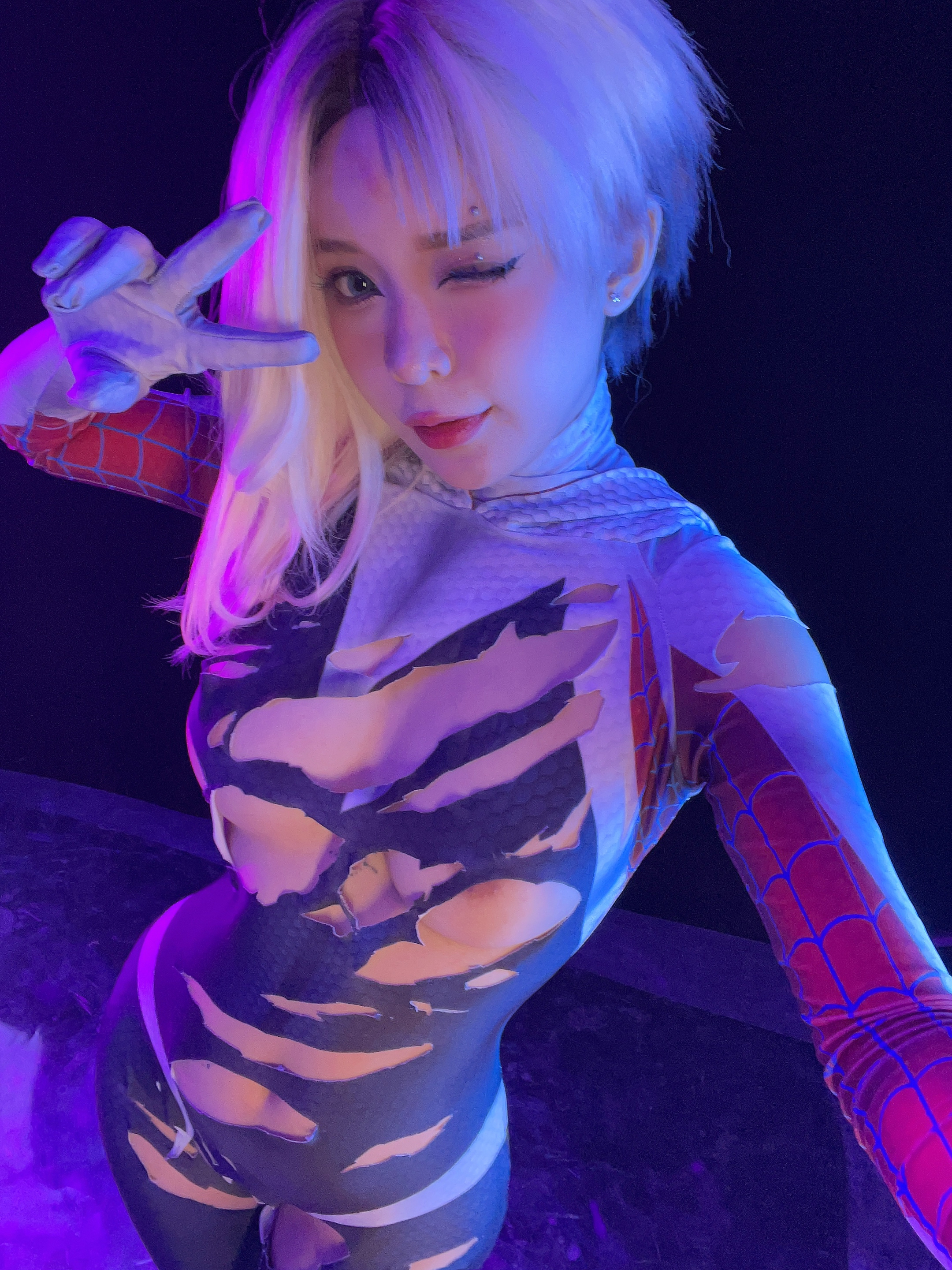 Пленительный косплей Spider-Gwen by UmekoJ роскошные сиськи